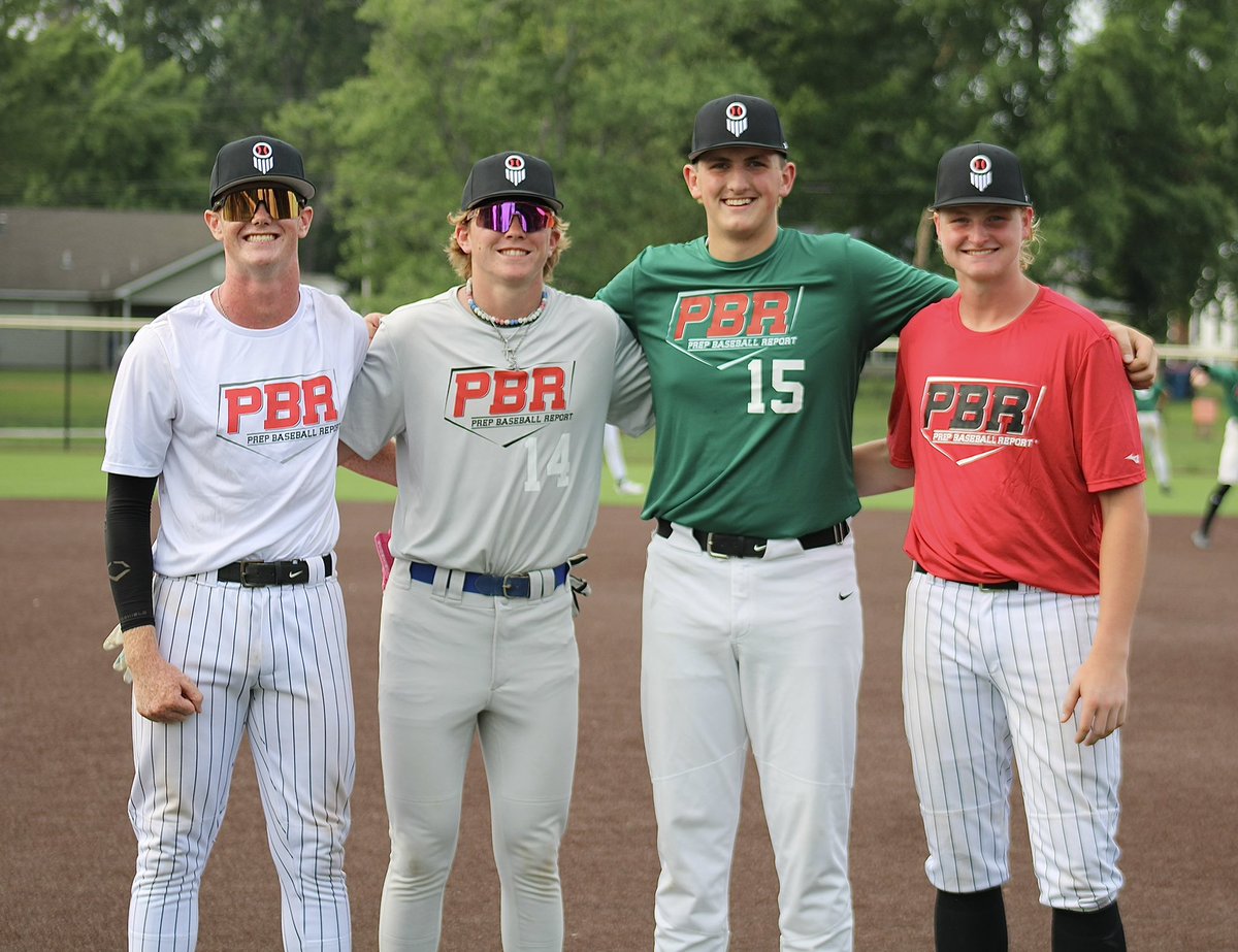 4 of our Black Sox 17u guys at the PBR Yellowhammer State Games today at Sand Mountain park. 
@BlackSoxBBall <a href="/PrepBaseballAL/">Prep Baseball Alabama</a> <a href="/Randywadeholde2/">Randy Holden</a> <a href="/dlangston22/">David Langston</a> 
Sam Arnold
<a href="/Eastonnn_2/">Easton Nelms</a> 
Brady Wilson 
<a href="/JAlexander_25/">Jacob Alexander</a>
