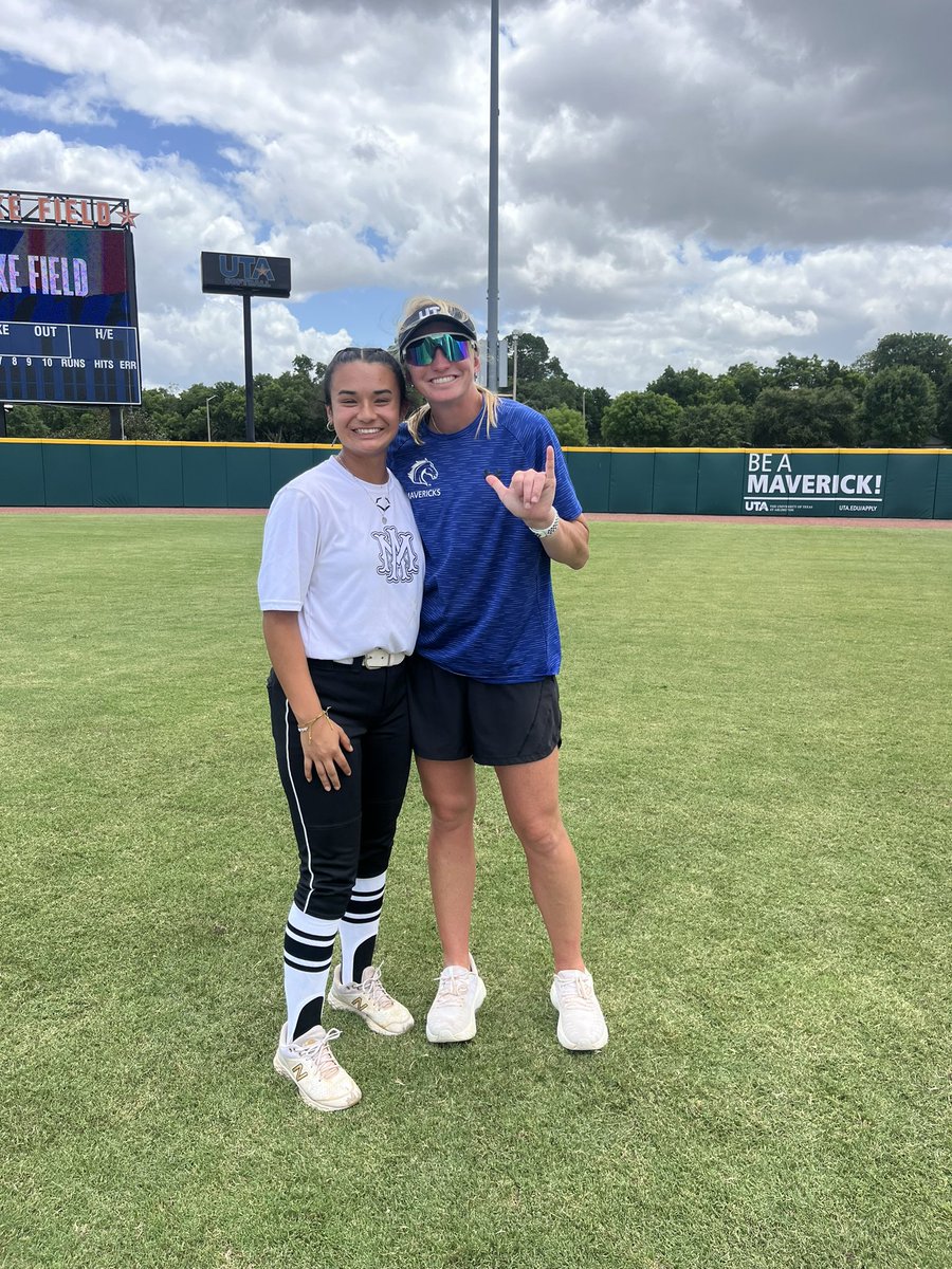 Kyana Lipardo (@kyanalipardo) on Twitter photo Went to a 2-day <a href="/UTAMavsSB/">UTA Softball</a> camp after a 4-day Team 1 Elite tournament in Kansas. I’m beat but it’s totally worth it. Great chatting with Coach <a href="/Kara_Dill/">Kara Dill</a> and Coach <a href="/coachkoons/">Jo Koons</a> and thank you and your staff for putting together a great camp.
<a href="/_ECSoftball/">East Central Softball🥎</a> @AMBonola16u Went to a 2-day <a href="/UTAMavsSB/">UTA Softball</a> camp after a 4-day Team 1 Elite tournament in Kansas. I’m beat but it’s totally worth it. Great chatting with Coach <a href="/Kara_Dill/">Kara Dill</a> and Coach <a href="/coachkoons/">Jo Koons</a> and thank you and your staff for putting together a great camp.
<a href="/_ECSoftball/">East Central Softball🥎</a> @AMBonola16u