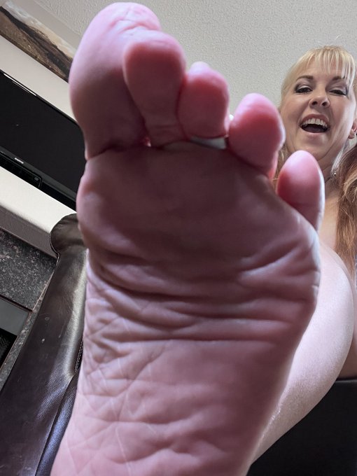 #joclynstone @footnight https://t.co/BIBKvTZCn3<a href="/tag/joclynstone"class="tags">#joclynstone</a><a class="tags" target="_blank" title="On Twitter" href="/?out=eyJ0eXAiOiJKV1QiLCJhbGciOiJIUzUxMiJ9.eyJpYXQiOjE3MjEwMzE0MDQsImlzcyI6InR3cG9ybnN0YXJzLmNvbSIsIm5iZiI6MTcyMTAzMTQwNCwiZXhwIjoxNzUyNTY3NDA0LCJyZWRpcmVjdF91cmwiOiJodHRwczovL3R3aXR0ZXIuY29tL2Zvb3RuaWdodCJ9.I4e9jgzV9UHxOANWdZL26nlTYJ6EZNgK4qXFoliKJSuztahAySHfhdw-cxvosgdVIozSsEGwfpma7x9JOJvRBg">@footnight</a>