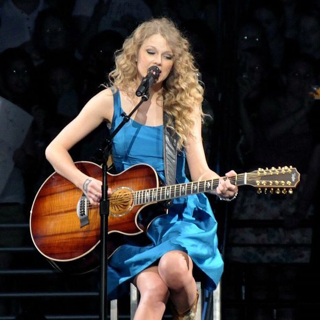 PopBase's tweet image. Taylor Swift debuted 18 years ago today.
