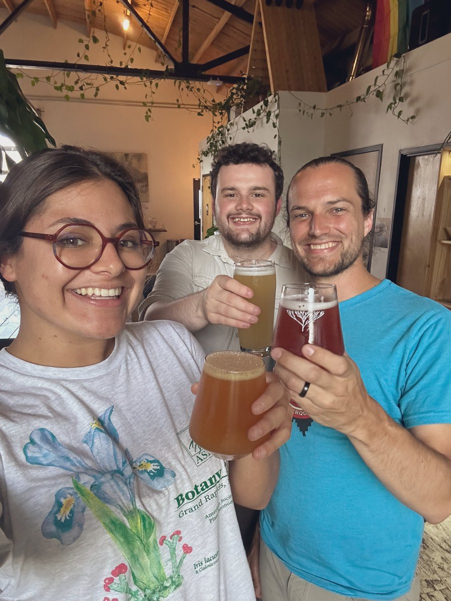victoria_mtzz's tweet photo. Super proud of my team from @grillolab on their presentations today! Ended the day at Speciation Cellars 🤩  Going to miss these people! @flydrocarbon  #botany2024 https://t.co/06irBySLob