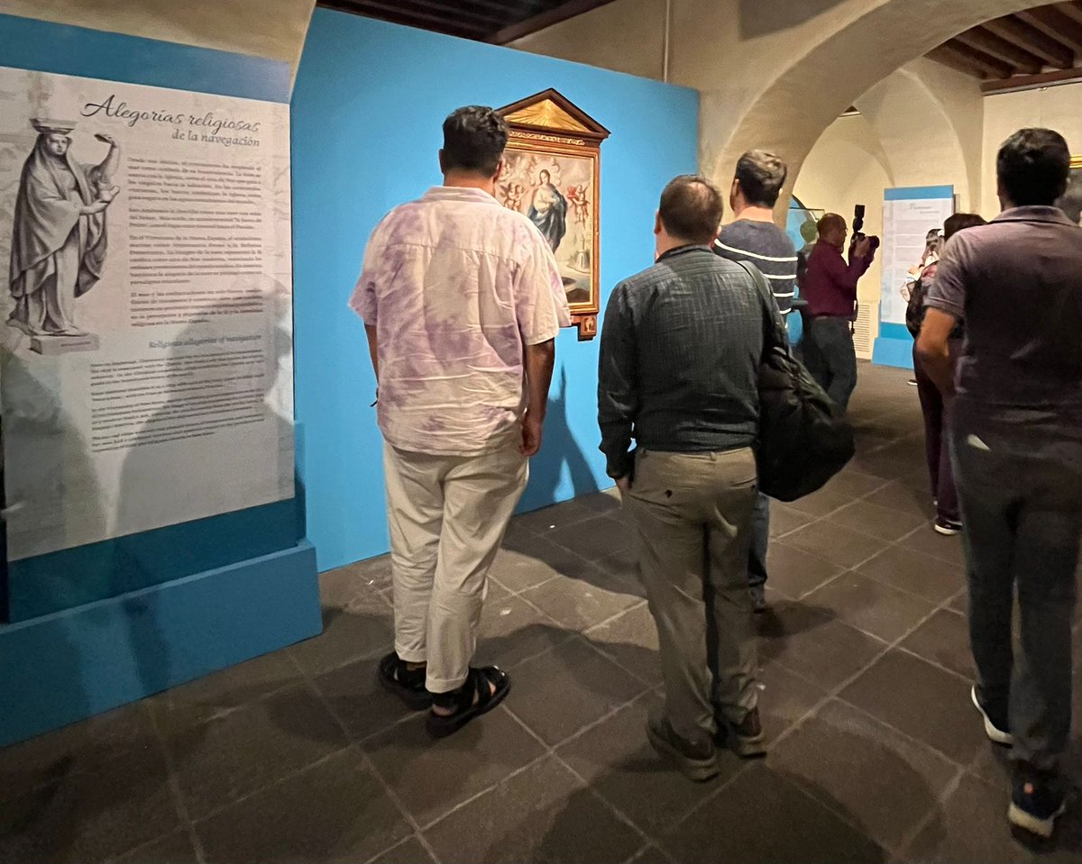 museodeelcarmen's tweet image. Les compartimos algunas imágenes del evento inaugural de virreinato entre mares.
No dejen de visitar la exposición.
#MuseosINAH #inauguración #brindis #INAH #INBAL #SanÁngel