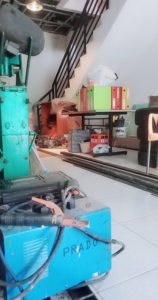 Memulai hari kerja dg Bismillah
Semoga di berikan berkah melimpah 🙏