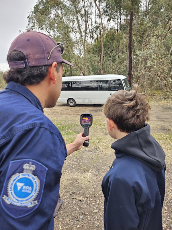 BendigoTS's tweet photo. Last week we hosted 'Galka', a two-day STEAM camp for local First Nations youth, in partnership with Djaara. Students from four schools worked on collaborative projects while learning from traditional environmental and cultural specialists.

More info: https://t.co/RJC42ajdIc https://t.co/yc54pRVRo6