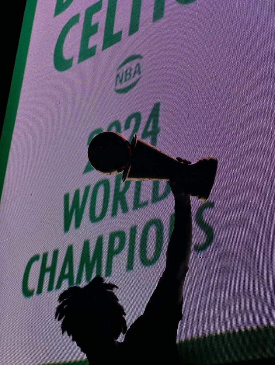 𝐁𝐮𝐤𝐮𝐫𝐮 tweet media