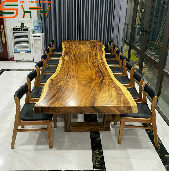 sieuthibangheTS's tweet photo. Bàn ghế gỗ nguyên khối mang đến vẻ đẹp tự nhiên, sang trọng và đẳng cấp. 
Xem ngay 99+ mẫu bàn ghế gỗ nguyên tấm đẹp, giá tốt tại đây >>> https://t.co/7bDPyCZnma
#banghegonguyenkhoi #banghenguyenkhoi #bannguyenkhoi #bangonguyenkhoigiare #bobanghenguyenkhoidep https://t.co/9ELv90pDqb