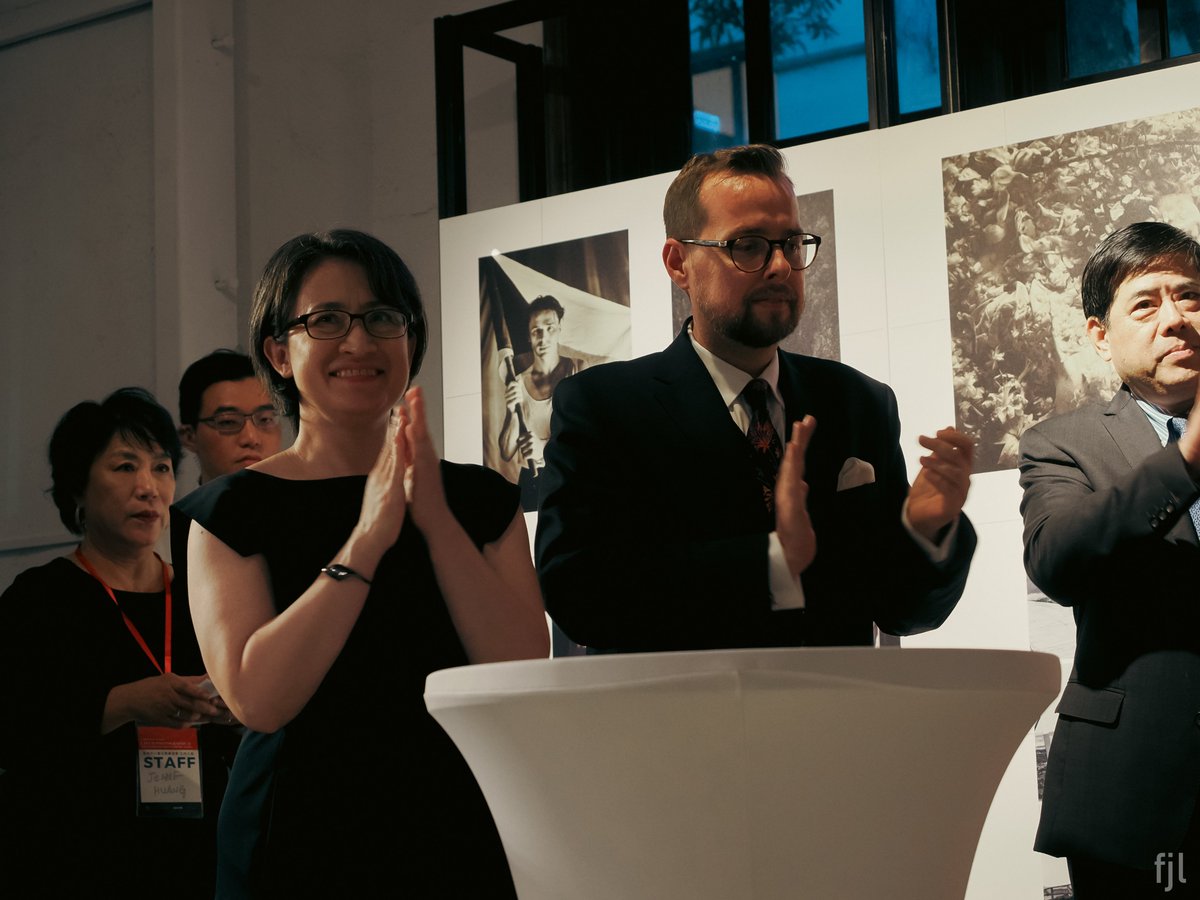 CzechCentreTP's tweet photo. It's official!!! The Czech Center Taipei was launched on Friday 14th with the exhibition named A Short Story of Czech Photography! Taiwanese Vice President Hsiao Bi-khim and Senate Vice President Jiří Drahoš were present. The exhibition will last until June 23rd. https://t.co/XbvK9LyXrI