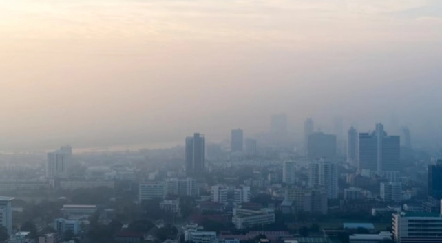 suaradotcom's tweet photo. Kualitas Udara Jakarta Salah Satu Terburuk, Heru Budi: Memang Begitu, Semua Dunia Polusi

-A THREAD- https://t.co/DAiaVZSx4k