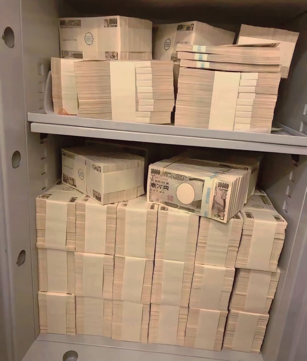 1度も受取出来てない方いますか！？

1垢60万円・一人1回🎉

今日までに必ず
【リポスト】【いいね】で配り切ります

振込、現金、PayPayのみの受付でお願いします☆

【受取はプロフより】