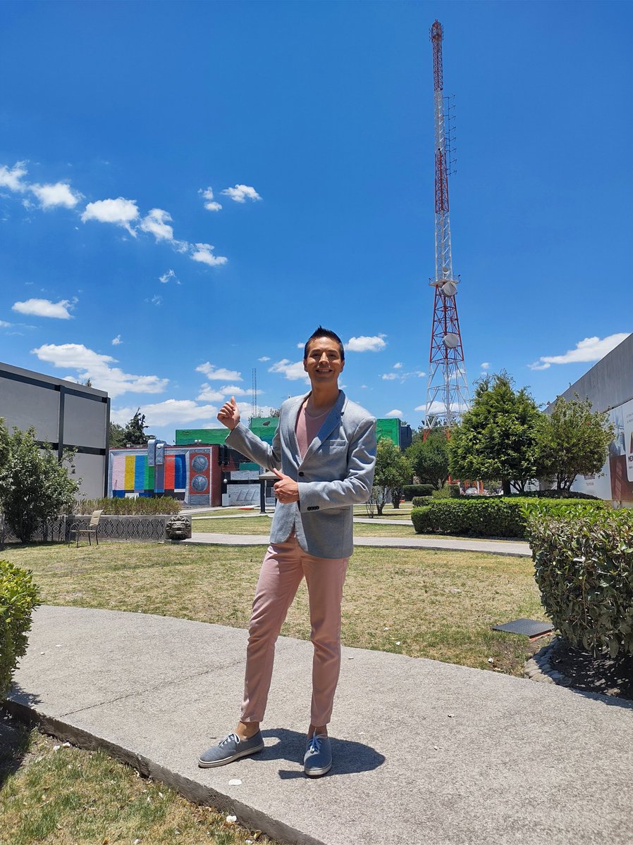 christianzamaco's tweet photo. Feliz martes amigos!!! Nos vemos todas las mañanas en VIVO por @MexiquenseTV en el programa #Emocionate 📺🙏🏻❤️ https://t.co/Yg2UQIQriv
