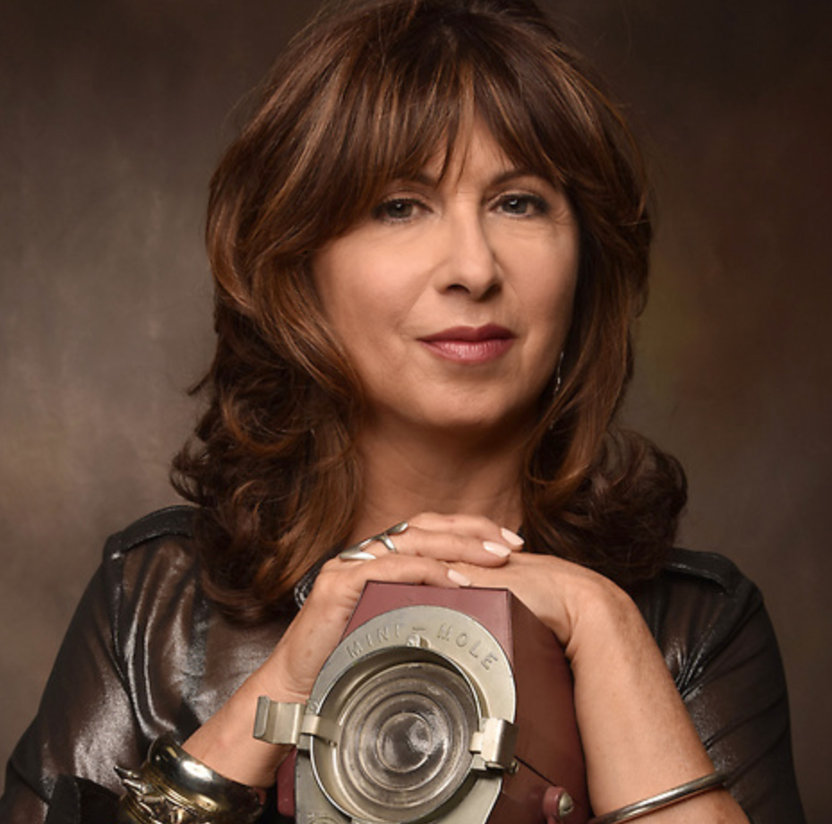 We welcome this year's participant Anne Militello (USA), Founder of Vortex Lighting in Los Angeles, USA, to the 5th edition of the #BurlingtonSessions signify.co/3Xvb9x3
