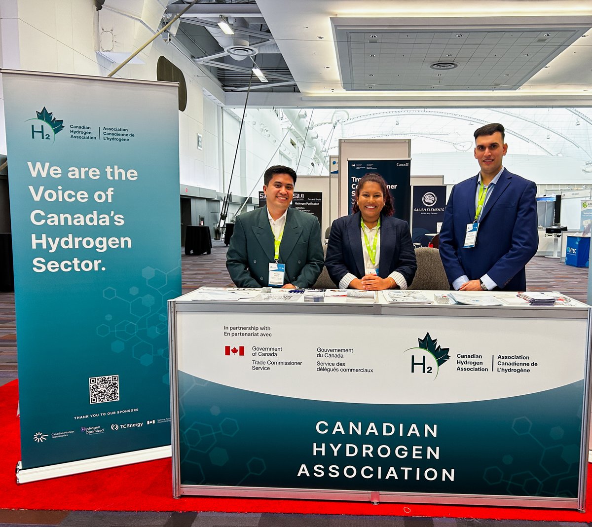 Day 1 of hy-fcell North America in Vancouver was a huge success! The CHA team had the pleasure of hosting our co-exhibitors Ekona Power, Hyfluence, Quantum Technology Corp. and Northern BC Hydrogen Hub. We look forward to seeing you all tomorrow for Day 2 of the conference!