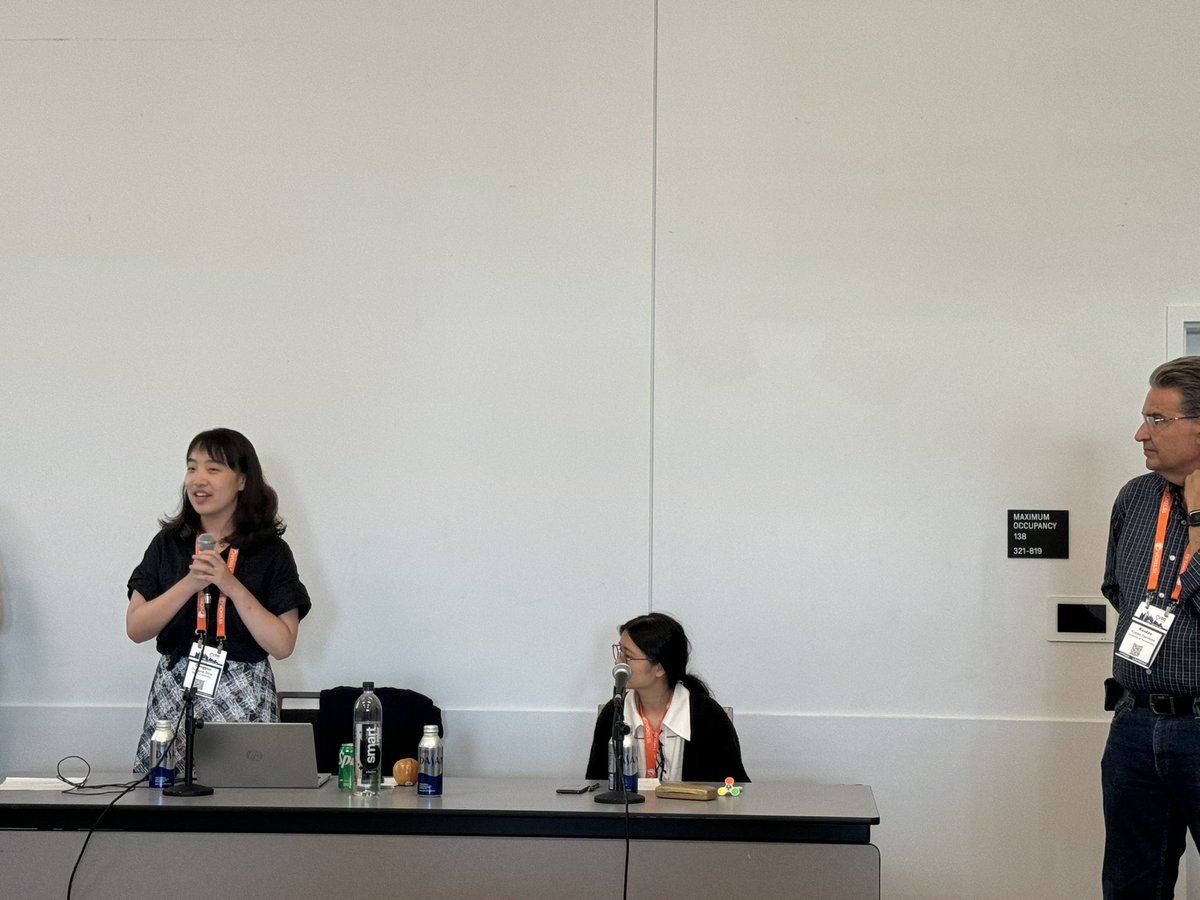 Chien Erh Lin (@cynthiachienerh) on Twitter photo I learned a lot and had an incredible time at the fascinating Equivariant Vision Workshop at #CVPR!
Huge thanks to the amazing organizers <a href="/CongyueD/">Congyue Deng</a> <a href="/KostasPenn/">Kostas Daniilidis</a> <a href="/xu_yinshua86846/">Yinshuang Xu</a> <a href="/JiahuiLei1998/">Jiahui Lei</a> and team for making it possible! I learned a lot and had an incredible time at the fascinating Equivariant Vision Workshop at #CVPR!
Huge thanks to the amazing organizers <a href="/CongyueD/">Congyue Deng</a> <a href="/KostasPenn/">Kostas Daniilidis</a> <a href="/xu_yinshua86846/">Yinshuang Xu</a> <a href="/JiahuiLei1998/">Jiahui Lei</a> and team for making it possible!
