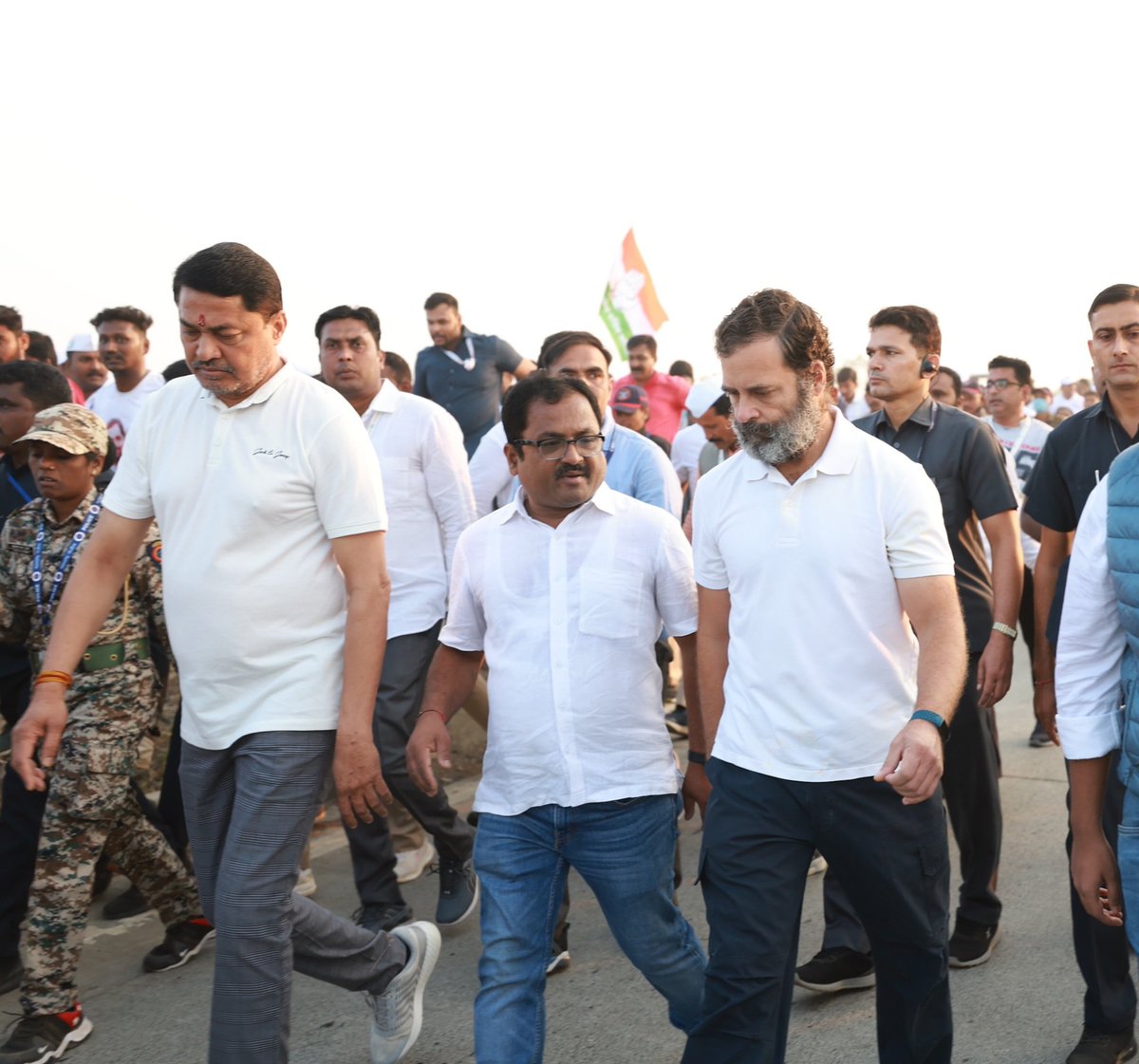 MiskinSanjay's tweet photo. राहुलजी गांधी यांना वाढदिवसाच्या खुप खुप शुभेच्छा
@RahulGandhi
#HBDRG
HAPPY BIRTHDAY Rahul Ji
🎉🎊💐🎊💐 https://t.co/e394PQDZN3