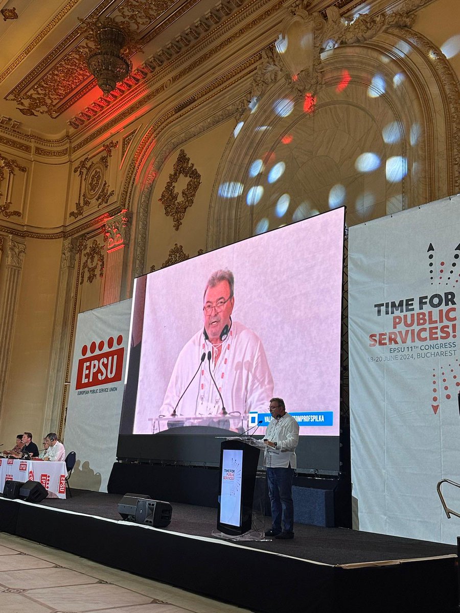 We're kicking off Day 2 of #EPSUcongress24 with a powerful moment of solidarity with #Ukraine.

👉🏾We hear the testimonies of our Ukrainian affiliates and admire their commitment. We're always in solidarity.

✊🏾EPSU will continue to fight for peace!

#Time4PublicServices