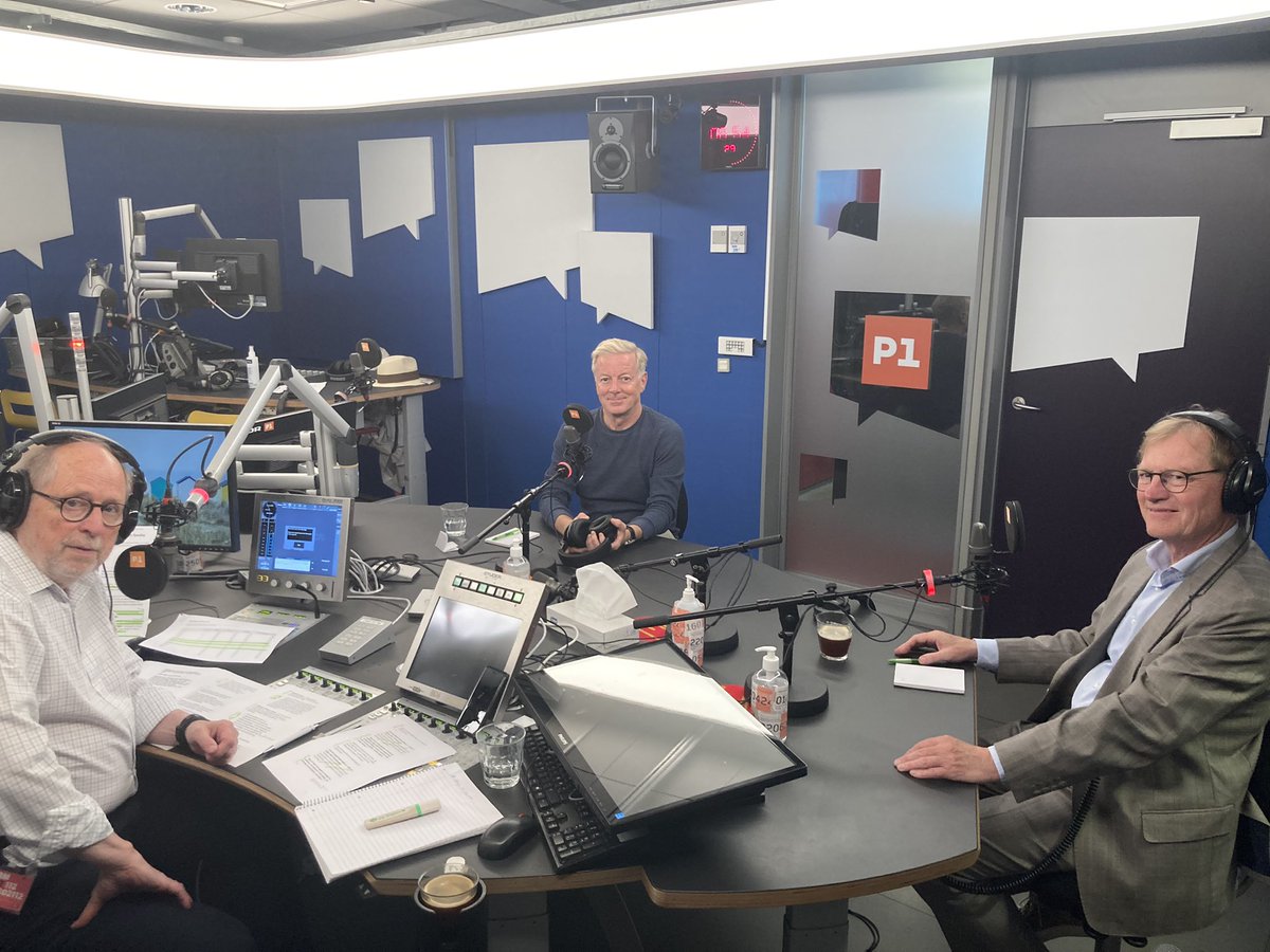Steffen Gram (@gramswg) on Twitter photo Verden ifølge Gram tager en status på den politiske situation i Europa! Vi snakker G7-topmøde, fredskonference og forsvarsmøde i NATO! Det er med <a href="/SteffenKretz/">Steffen Kretz</a>, <a href="/stenrynning/">Sten Rynning</a> og Michael Zilmer-Johns. Det er lige om lidt, kl. 09.05, på @P1radio. Lyt med! Verden ifølge Gram tager en status på den politiske situation i Europa! Vi snakker G7-topmøde, fredskonference og forsvarsmøde i NATO! Det er med <a href="/SteffenKretz/">Steffen Kretz</a>, <a href="/stenrynning/">Sten Rynning</a> og Michael Zilmer-Johns. Det er lige om lidt, kl. 09.05, på @P1radio. Lyt med!