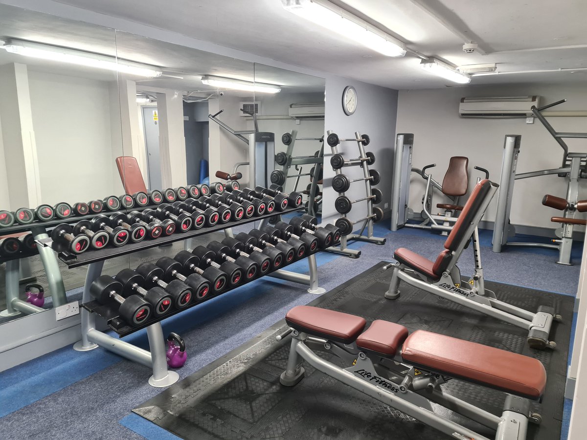 Did you know that when you stay with us, you have free use of our fantastic fitness suite? 🏃‍♀️ We have plenty of equipment to help you have a great work out!
#getfit #gym #fitness