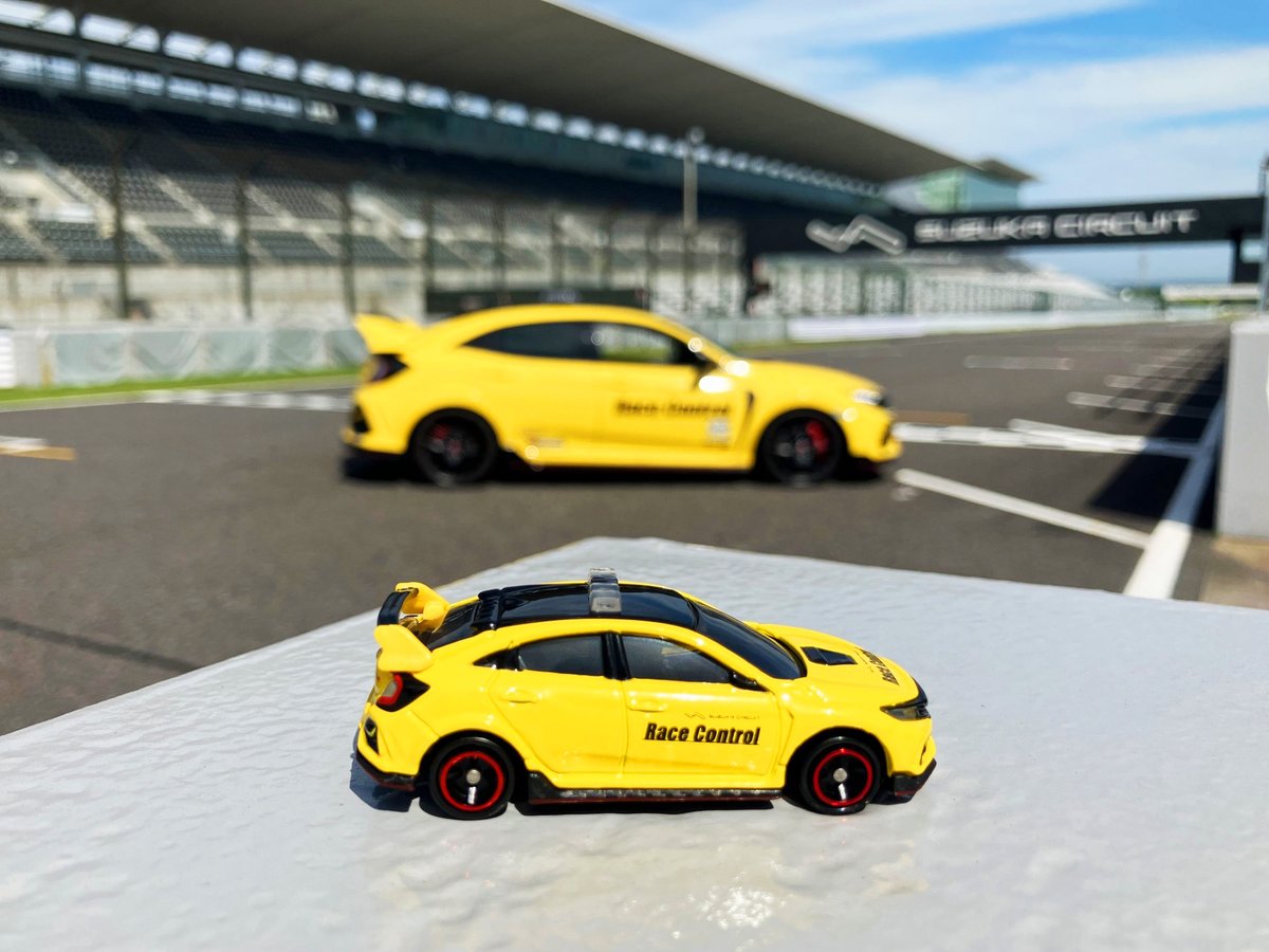 ご好評いただいております『Honda CIVIC TypeR Race Control Car』の