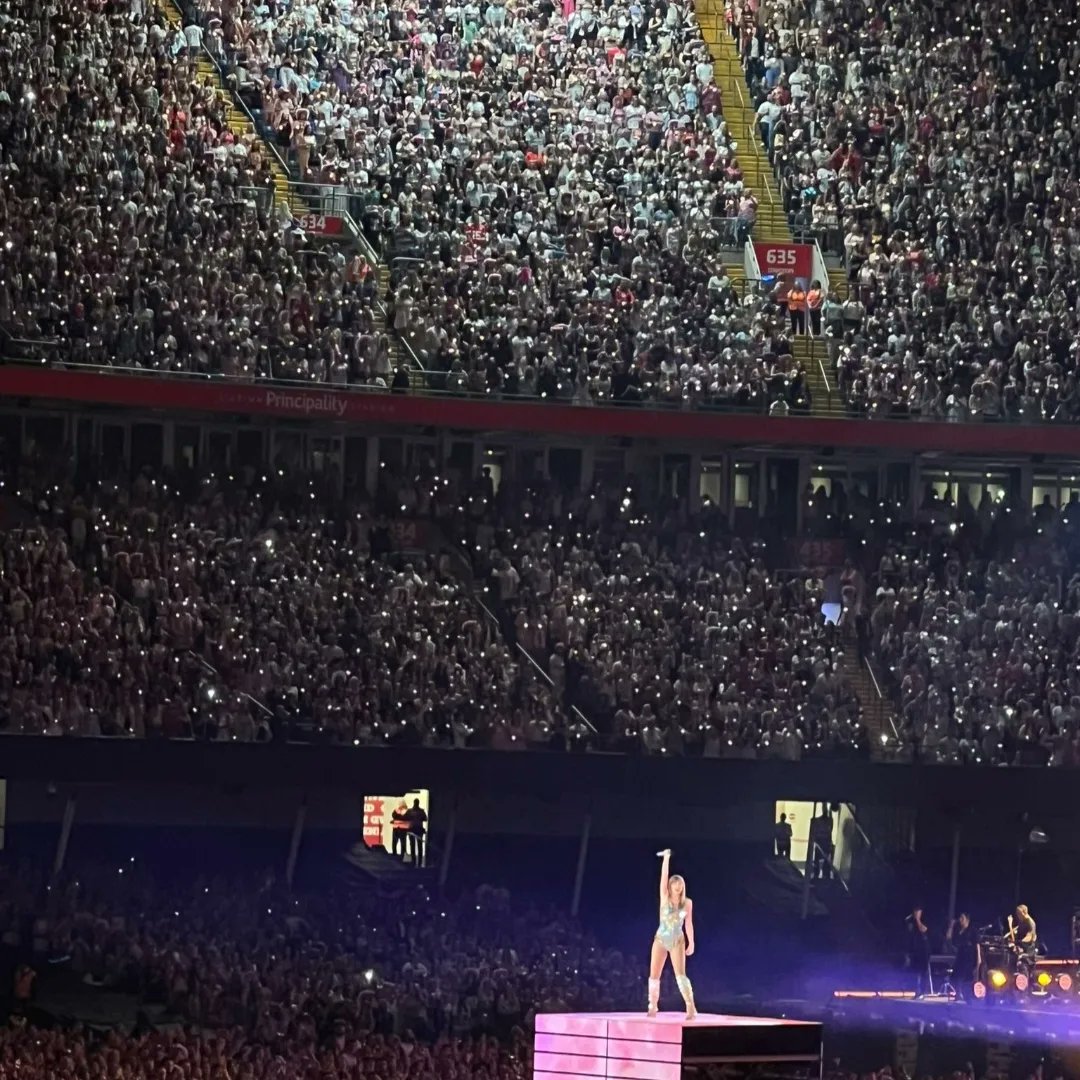 Proactive1staid's tweet image. Busy week with training and medical cover for us this week, yesterday we provided medical cover for @taylorswift13 Production Eras Tour. The concert was like no other we have witnessed. Thank you  SC Productions Ltd for asking us to provide the medical cover. #taylorswift