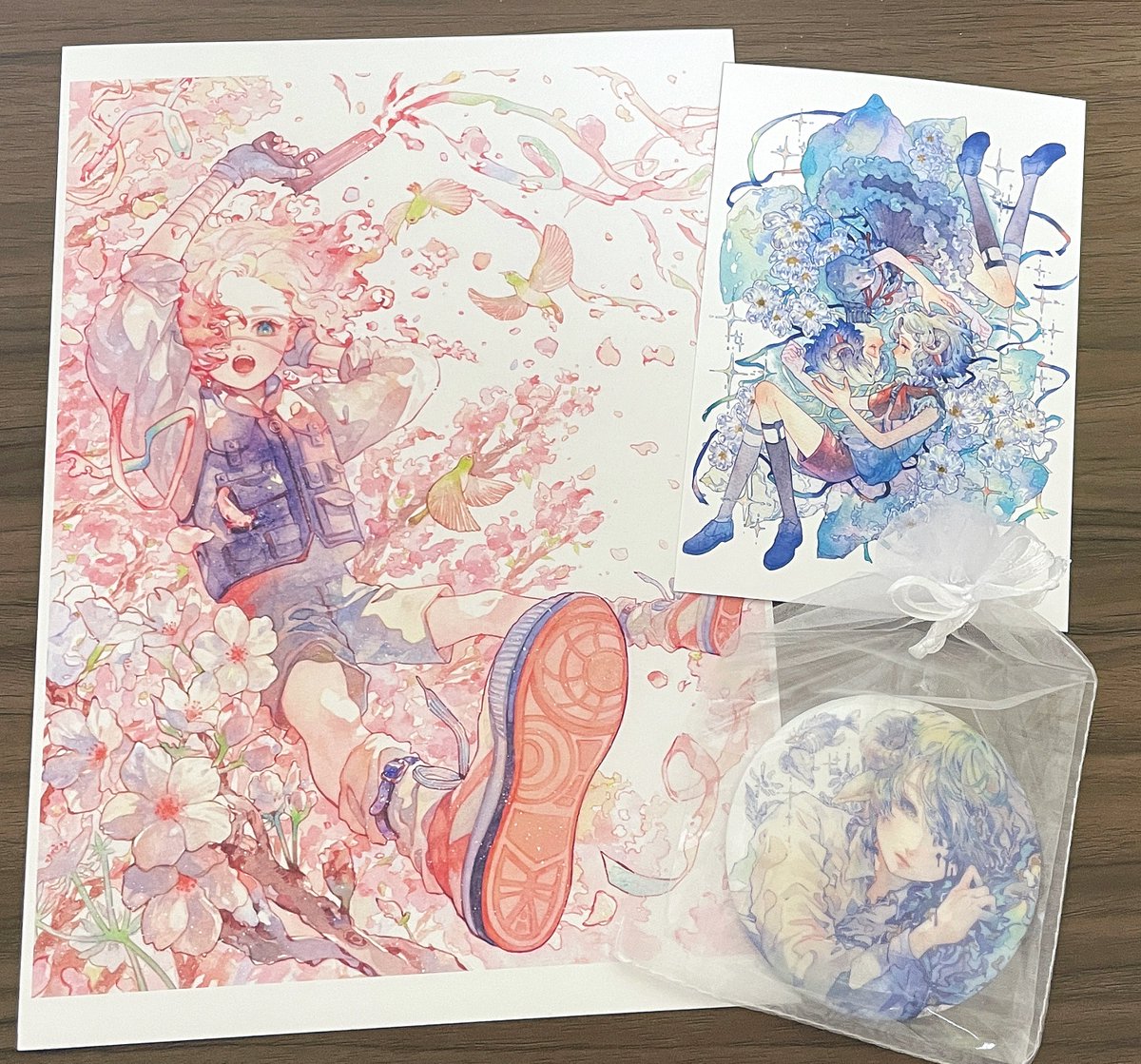 新作グッズ揃いました!
明日の13時過ぎ頃から #MCM4 追納&amp;在廊いたします🙌
可愛くできました🥳よろしくお願いいたします〜! 