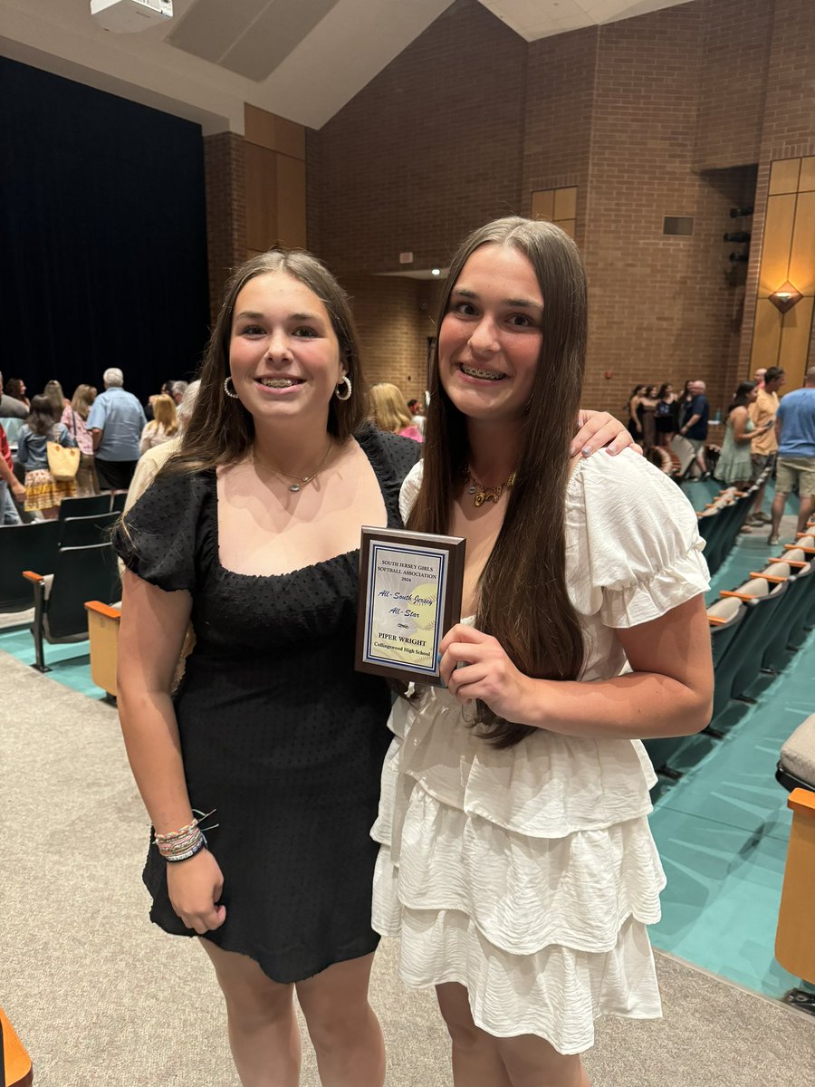 Got to honor Piper last night at the All-South Jersey award ceremony. We couldn’t  be any prouder of the player this young lady is evolving into. Congrats Piper!!#rollcolls