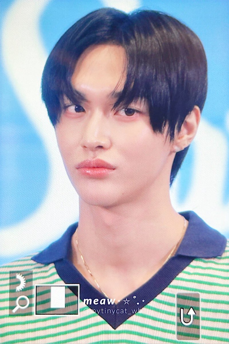 mytinycat_wb's tweet photo. 240619
웅냥냥냥야ㅑㄴ야���
#원빈 #WONBIN #라이즈 #RIIZE https://t.co/okizu7ZwJ6