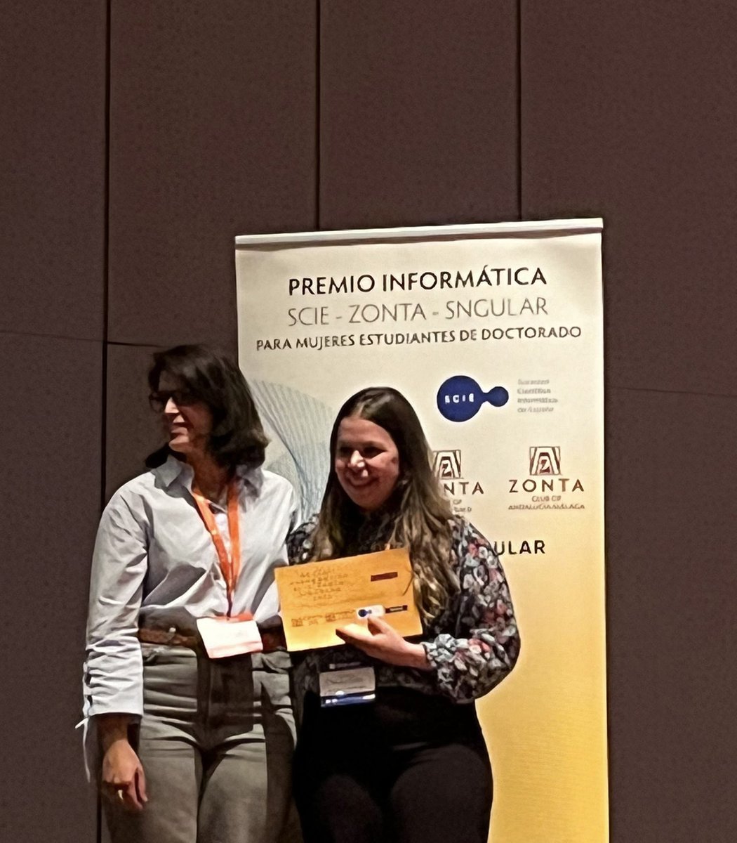 UgritaiLab's tweet image. Hoy nuestra compañera @andreamorgar ha recibido el premio SCIE-ZONTA-SNGULAR(@scie_inform @sngular ) a la mejor tesis de mujeres informáticas. El premio ha sido entregado en el marco de la conferencia @CAEPIAconf que se está llevando a cabo esta semana en A Coruña. ¡Enhorabuena!