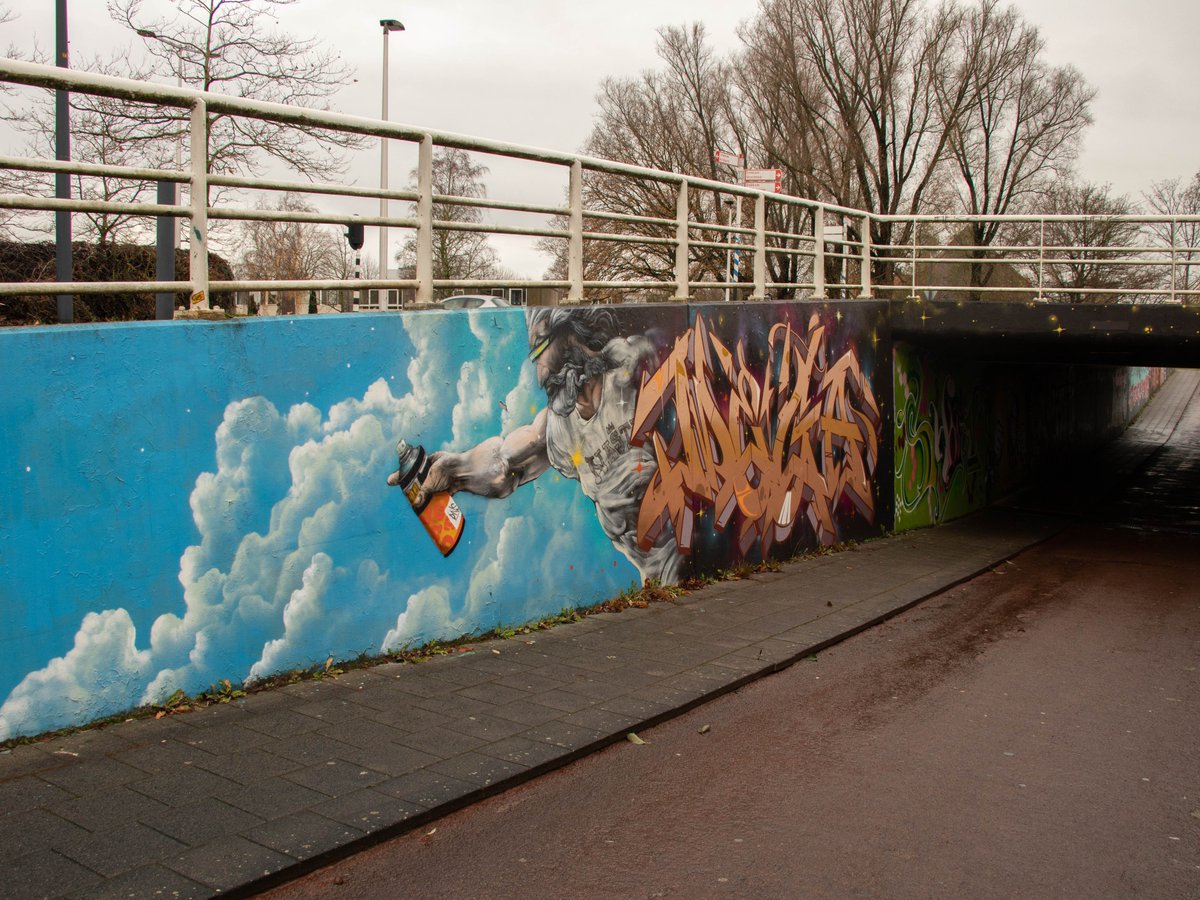 Om 19.00 uur start de besluitvormende vergadering. Bij de bespreekpunten een motie voor een alternatief plan bij het voorstel om te kandideren voor European Youth Capital. Tot slot een motie over graffitie in Leeuwarden.  Agenda en stream staan op de site  leeuwarden.bestuurlijkeinformatie.nl