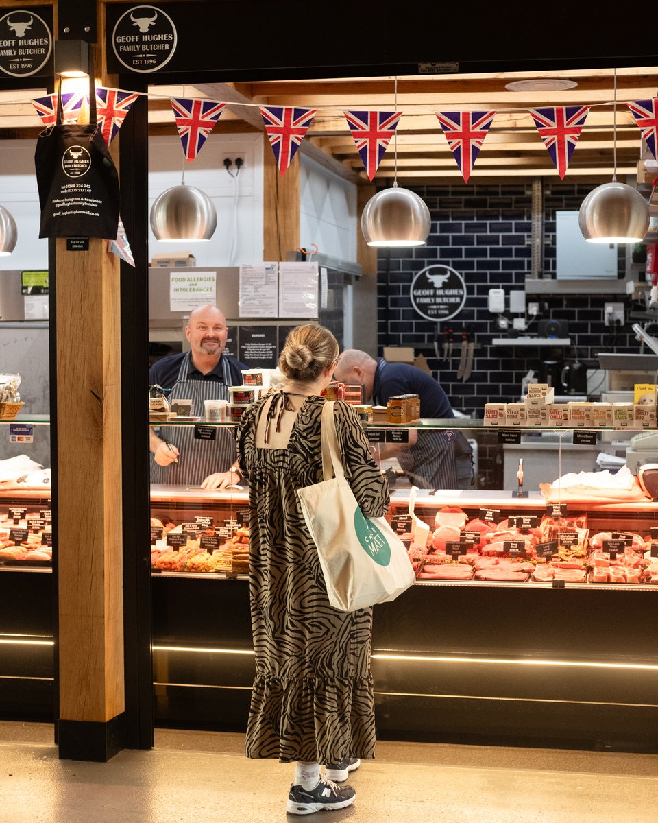 Fire up that BBQ this weekend! 🌞

Pop into Geoff Hughes Family Butcher for the finest selection of meats 🥩

From traditional favourites to unique cuts, or even ready-made stir frys that you can pop straight in the pan 🔥
