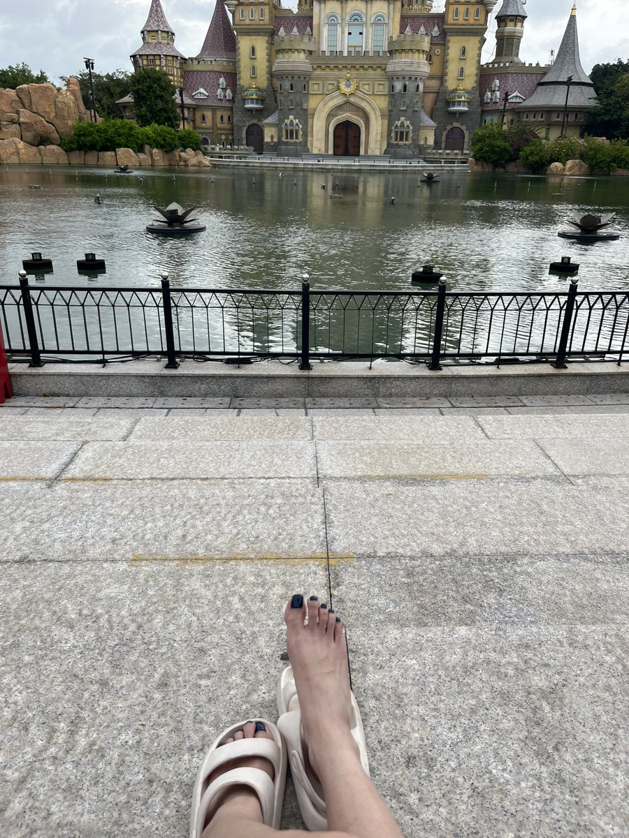 AddieFootDiary's tweet photo. #台中人妻 #原味襪 #足控 #足裏 #素足 #美腿 #美腳 #腳趾 #腳指控 #裸足 #腳 #腳控 #腳控福利 #腳腳 #戀腳 #戀足癖 #戀足 #腿 #腿控 #腿控福利 #裸の足 #足の裏 #足の指 #feets #legs #beautifullegs #beautifulfeet #beautifulfoot https://t.co/SYscMjRHTw