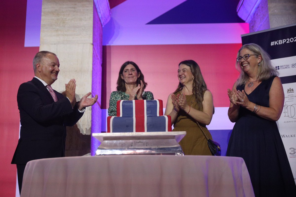 ukingreece's tweet photo. ✨ On Monday, 🇬🇧 Ambassador @FCDOMJLodge hosted the #KBP2024 in #Athens! ✨
 
The reception served as a celebration of our Monarch, as well as a wonderful opportunity to re-introduce two institutions that make up a significant part of #UKinGreece: @BritishCouncil &amp; @BSAthens. https://t.co/mi0FOQhAGI
