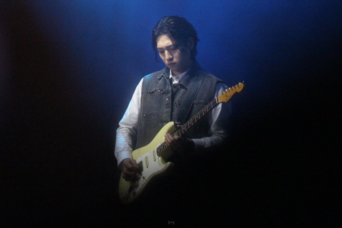 uy_photo's tweet photo. 240531 서재페
#데이식스 #DYA6 #성진 #SUNGJIN https://t.co/rybhimc4ex