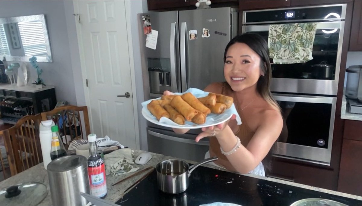 WAOW I love cha gio!! Chicken katsu curry on Sunday <3

tysm for raids from ttv /megamilez &amp; /simbulan 🥹