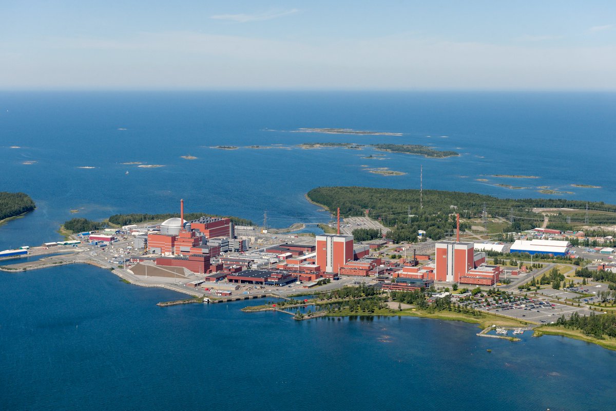 tvo_fi's tweet photo. The annual outages have been concluded in Olkiluoto for this year. They ended today, Wednesday 19 June at 14:45 when the Olkiluoto 1 plant unit returned to production.

The refuelling outage at the Olkiluoto 2 plant unit was completed already on 9 May and the service outage at the Olkiluoto 3 plant unit on 16 May.

The refuelling and service outages carried out at the plant units annually ensure that a good level of production and operability is maintained at the Olkiluoto nuclear power plant at all times.

About 30 percent of Finnish electricity is produced at the Olkiluoto nuclear power plant.

⚡️ Read more: https://t.co/Uyugq8DpQn