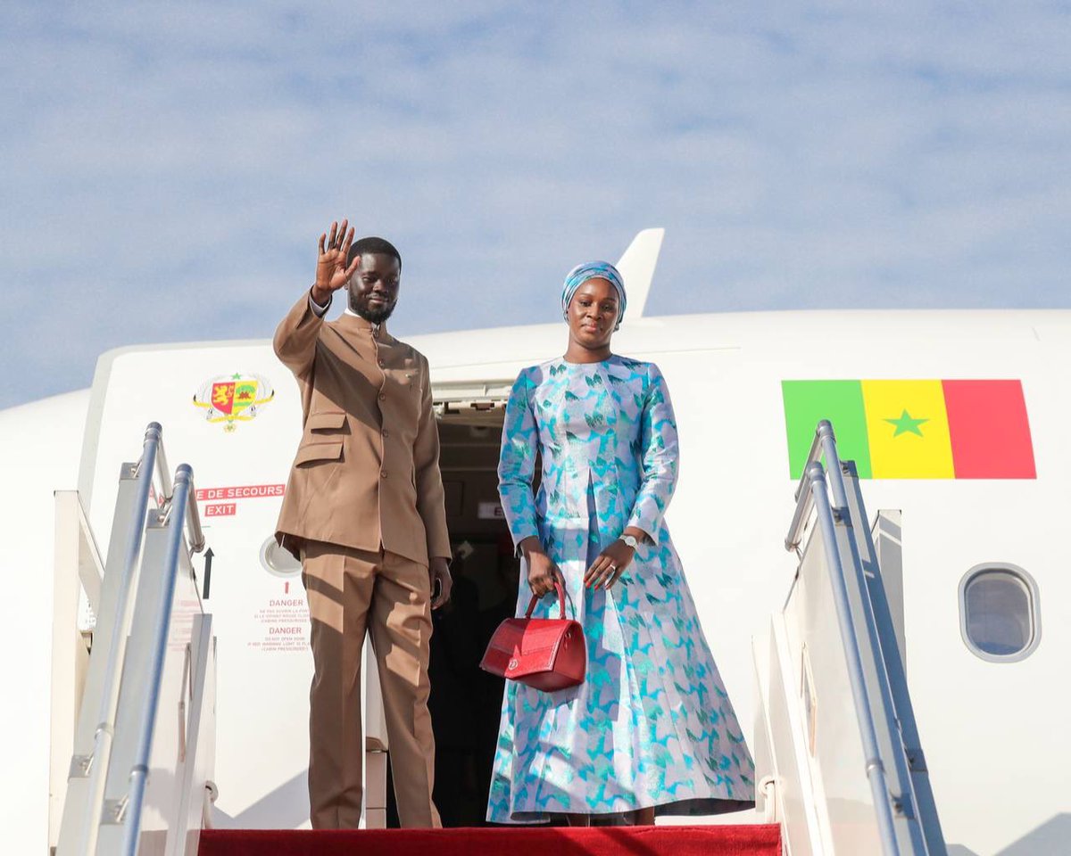 DrNoumory's tweet photo. #CIV225 🇨🇮💖💕
#SEN221 🇸🇳💕
En tout cas,il y a une chose pour laquelle on ne peut tergiverser...le pays frère du 🇸🇳 a d'excellents stylistes et couturiers 👌👍💖
#PeaceAndLove ☮️💖 https://t.co/HyCqgKglFu