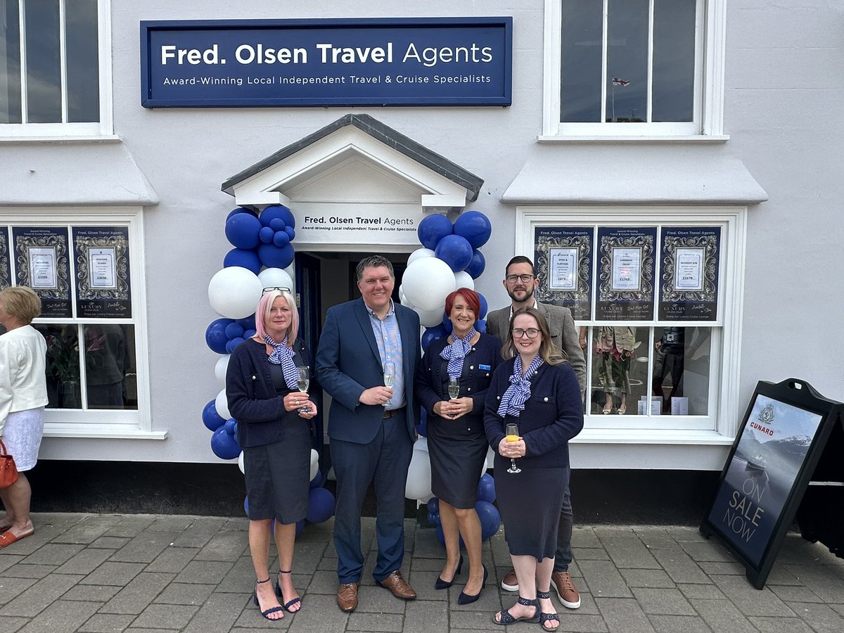 Wonderful day at the grand opening of the new <a href="/FredOlsenTravel/">Fred Olsen Travel</a> concept store in Ringwood. All Carnival corporation brands have branded areas in this one of a kind store and we are very excited to be working with Rose and the team to introduce Carnival Cruise Line to the locals