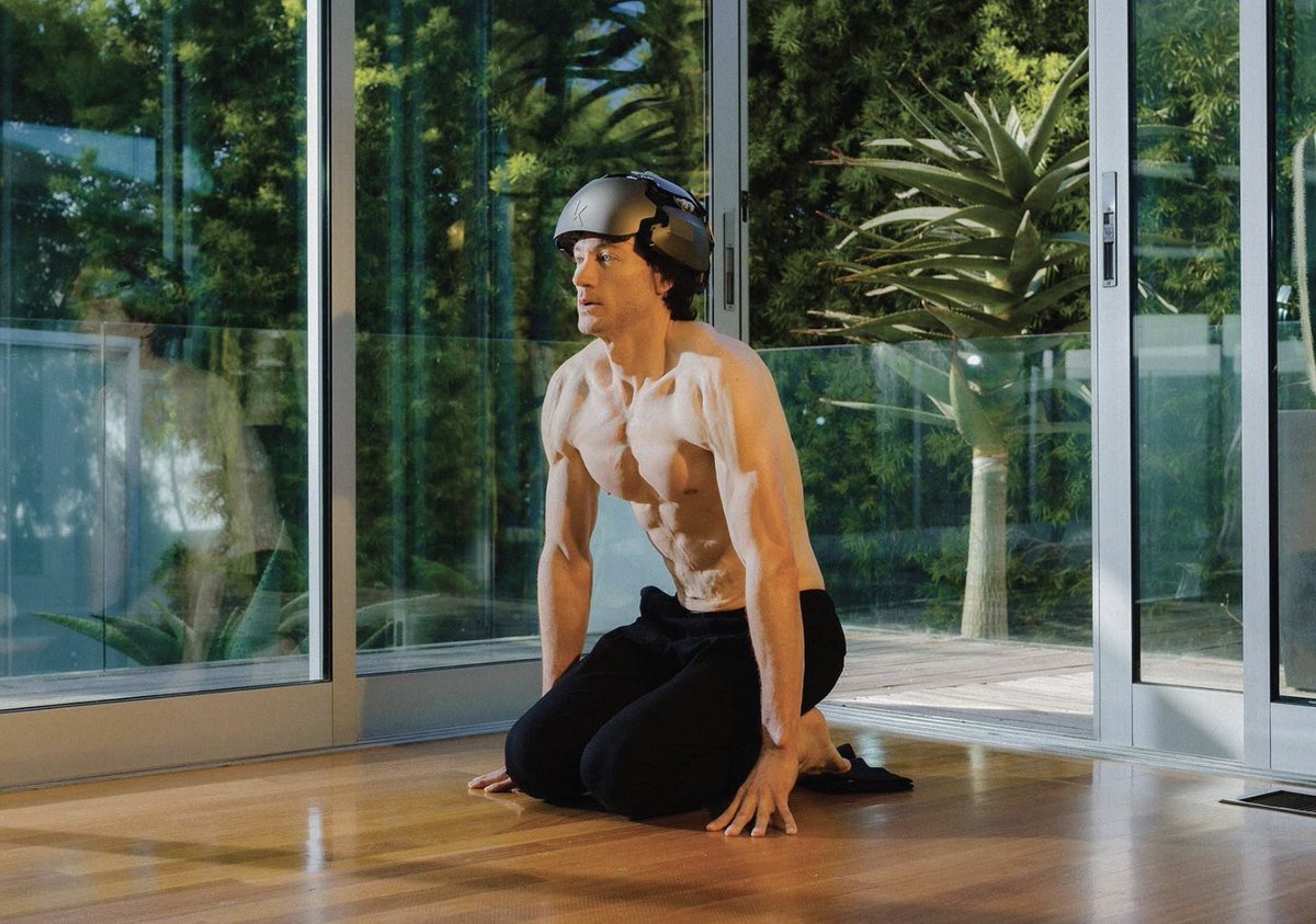 MrPassive_'s tweet image. Bryan Johnson is spending $2,000,000/year to live until 120.

So I spent a full day researching his entire longevity blueprint.

Here’s a full breakdown of his routine &amp;amp; how anyone can use it:

(without spending $2M/year)