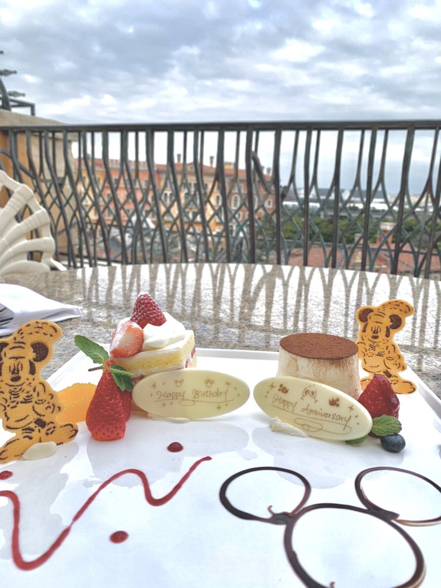 D_noa53's tweet photo. 01line

一緒にインパできるくらい仲良くなりたいです✨🏰
♡ or RTでお迎え行きます❤️

#ディズニー好きと繋がりたい 
#twitter上にいるDヲタ全員と繋がるのが密かな夢だったりするのでとりあえずこれを見たDヲタはRTもしくはフォローしていただけると全力でフォローしに行きます https://t.co/icoY0hpJyd