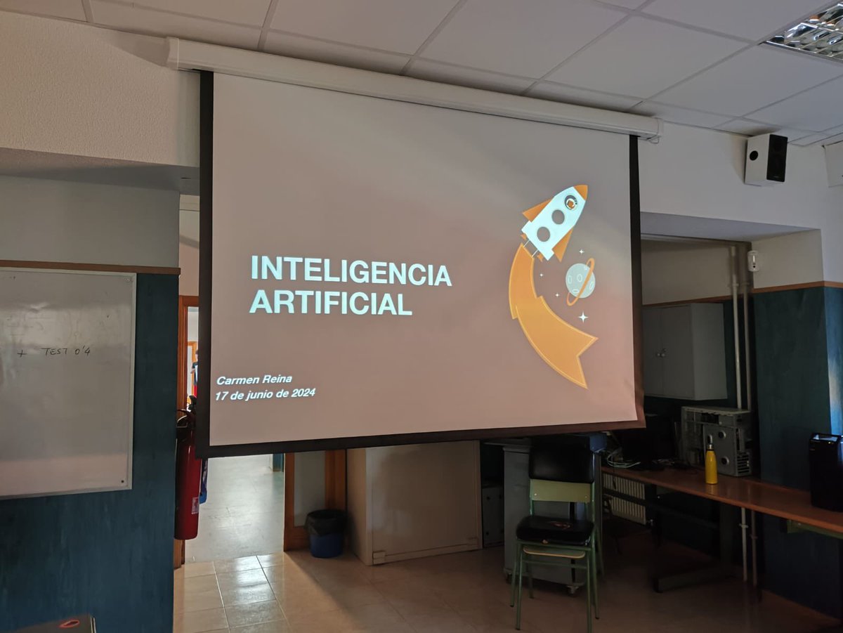 El pasado lunes se realizaron dos actividades geniales, subvencionadas por nuestro <a href="/APACarmenConde/">APA Carmen Conde</a> : para 2ESO una charla de IA, y para 1ESO una actividad de parkour. ¡Diversión asegurada!