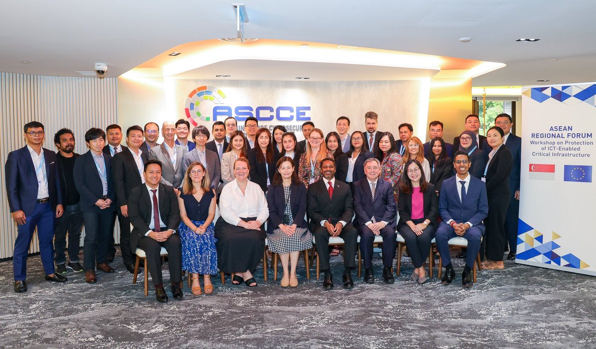 ❓💻 How is #CyberSecurity being integrated into #CriticalInfrastructure sectors?

<a href="/ESIWA_EU/">ESIWA_EU</a> cybersecurity coordinator Dr <a href="/CormacCallanan/">Cormac Callanan</a> was part of 🇪🇺🇸🇬 interactive workshop on strengthening security &amp; resilience of ICT-enabled critical infrastructure. (🧵1/4)