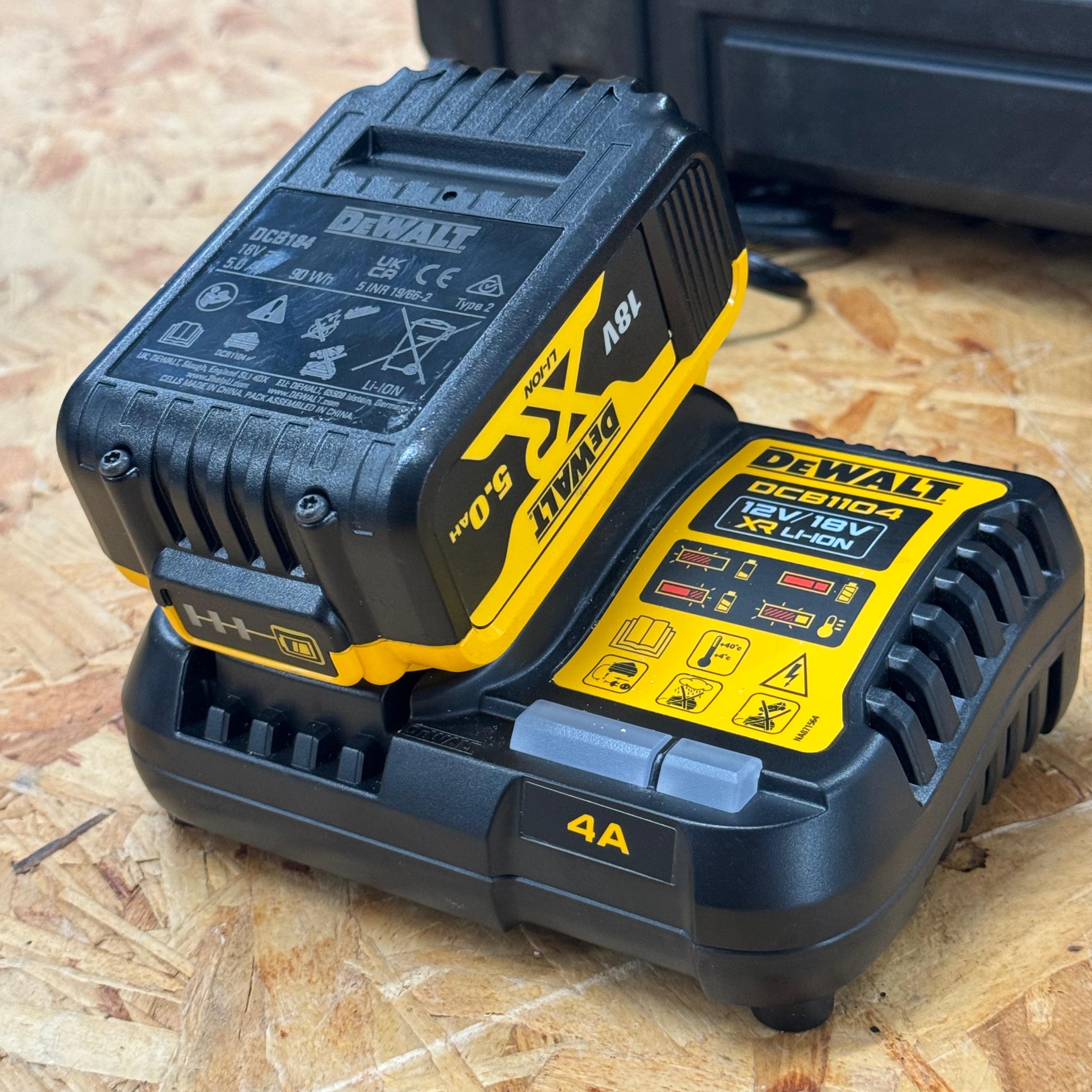 Screwfix flexvolt hotsell