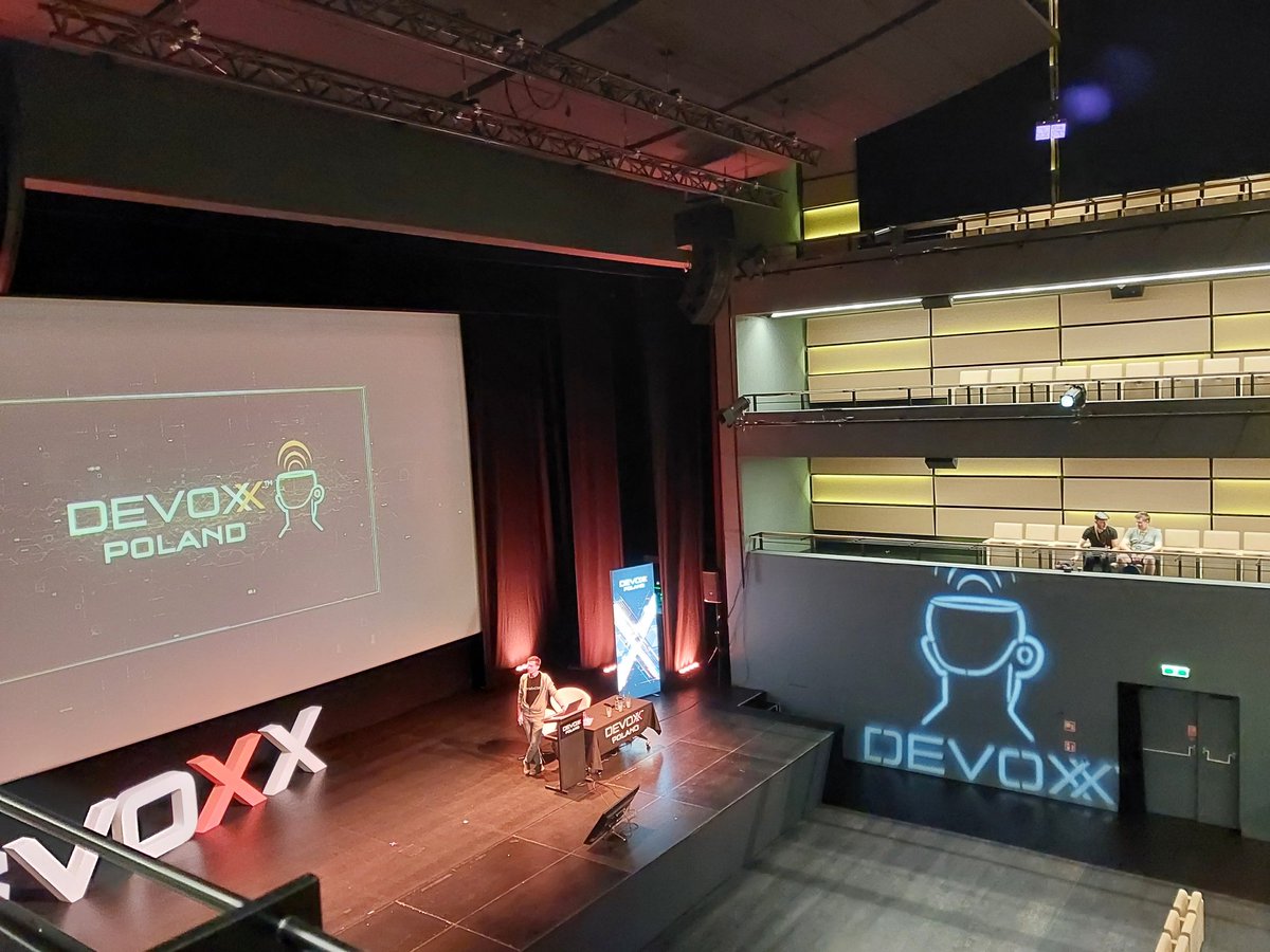 Anita_Przybyl's tweet image. Hello #devoxxpl!
