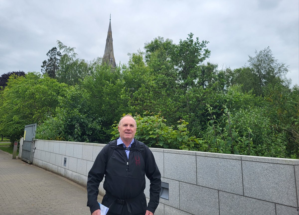 Delighted to host fellow Scientific Programme Committee member <a href="/bcmiller1961/">Bill Miller</a> 🇨🇦 @ispocanada for a visit <a href="/All_Institute/">All_Institute</a> yesterday.  

With <a href="/Cleve_Barnett/">Cleveland Barnett</a> we're planning the 3 Minute Thesis competition which is new to the Congress for 2025, details here: ispo-congress.com