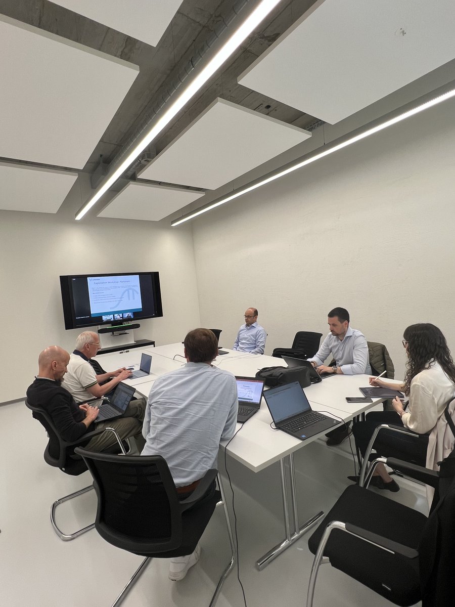 cmRNAbone tweet media