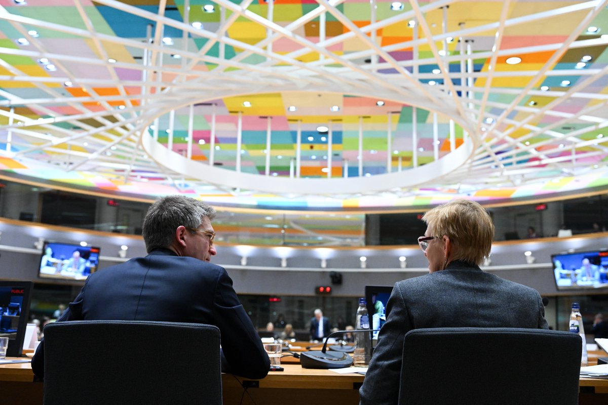 setomwork's tweet photo. 👏Tomorrow, the #EPSCO Council is gearing up to adopt the @EUCouncil's mandate for stronger #EuropeanWorksCouncils!

#SocialDialogue #WorkersRights #SingleMarket https://t.co/6Dy2ADBJf9