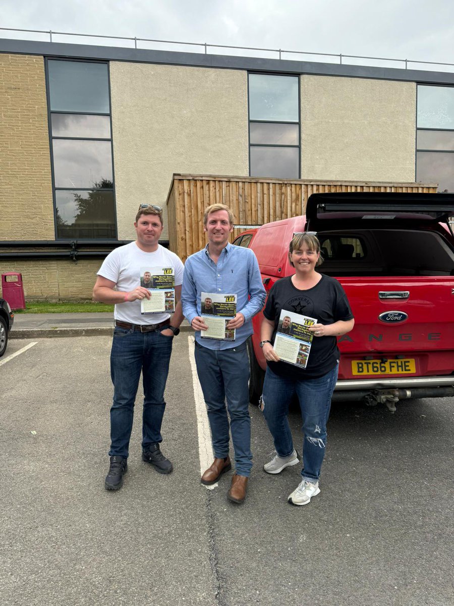 Abi Brown OBE (@abibrown1) on Twitter photo 🌦️ We saw it all yesterday in North East Derbyshire - sun, cloud and finally rain - but it didn’t stop us 🙄
🗞️ A pleasure to be out supporting <a href="/Lee4NED/">Lee Rowley</a> in his re-election bid along with <a href="/CllrSamuelC_A/">Sam Chapman-Allen</a>.
#localgovfamily 🌦️ We saw it all yesterday in North East Derbyshire - sun, cloud and finally rain - but it didn’t stop us 🙄
🗞️ A pleasure to be out supporting <a href="/Lee4NED/">Lee Rowley</a> in his re-election bid along with <a href="/CllrSamuelC_A/">Sam Chapman-Allen</a>.
#localgovfamily
