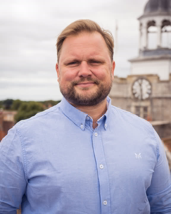 Why your SME business needs a solicitor.
Ben from <a href="/ScottBaileyLLP/">Scott Bailey LLP</a> introduces six amusingly presented and very pertinent points, which should have any SME owner without a solicitor reaching for the phone...
Read now:
vist.ly/37ypa
#businesssolicitor #newforestbusinesses