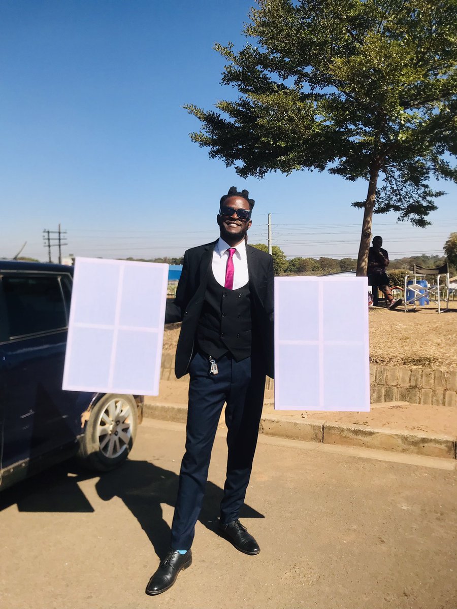 Gomezgani__'s tweet image. ✨✨🎨🎨

K14,000 canvas (size A3)
#Artist #Curator #LibraryandWorkshop
#CraftandArtSupply