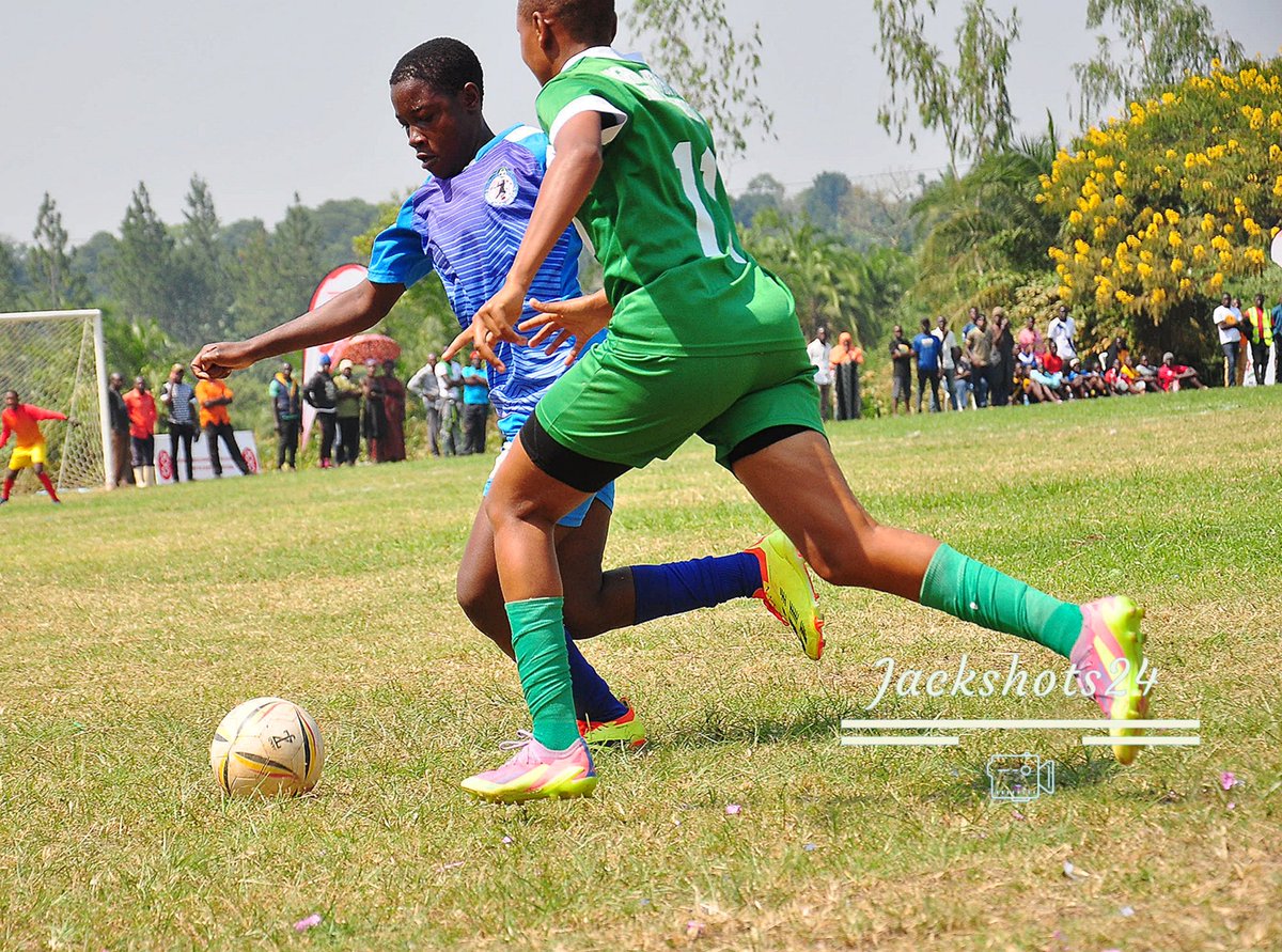 VBugerere's tweet photo. #QuarterfinalTwo
HT'
Level at the break
Uganda Martyrs 0-0 @Kawempe_Muslim
#VoBUpdates | #FreshDairyGames
| #GirlsFootball | #LivefromSTAHIZAndejje
@USSSAOnline @Jackshots24 @AmusCollege https://t.co/BuvXbUgZIE
