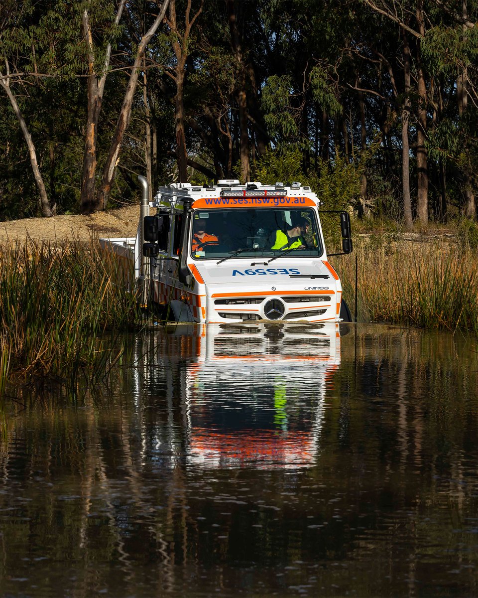 Talk about taking the plunge! 🌊

With a remarkable #wading capacity of up to 1.2 metres, the fearless #Unimog effortlessly navigates through fords and rivers to access the most hard-to-reach places.

Floods of opportunity for limitless adventures.

#Unimoglife #Offroad